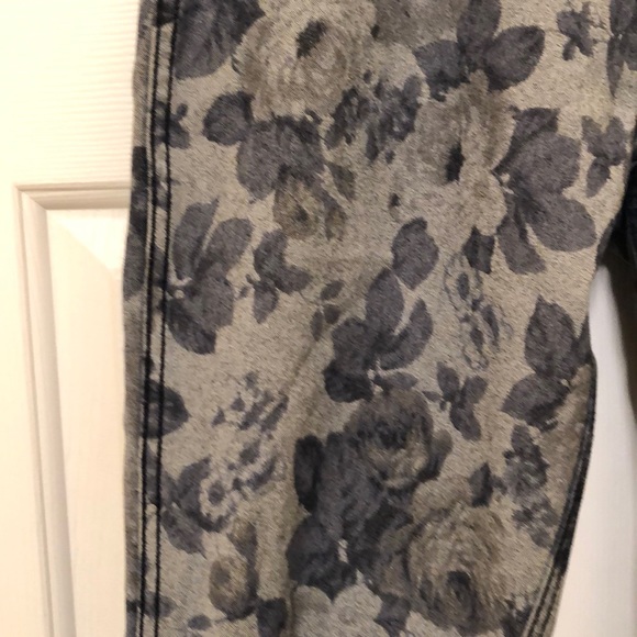 Reversible Skinny Jeans - Size 9 - Picture 3 of 3